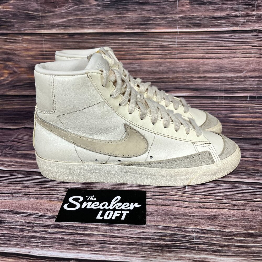 Nike Blazer Mid '77 Vintage White Retro High Top Women's Shoes